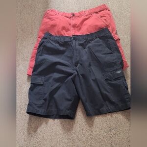 Wrangler Black and Red Cargo Shorts for Men